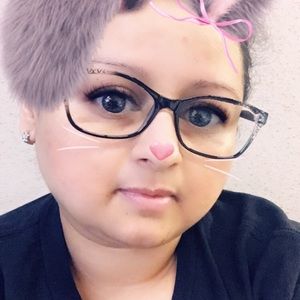 Meet your Posher, Sylvia